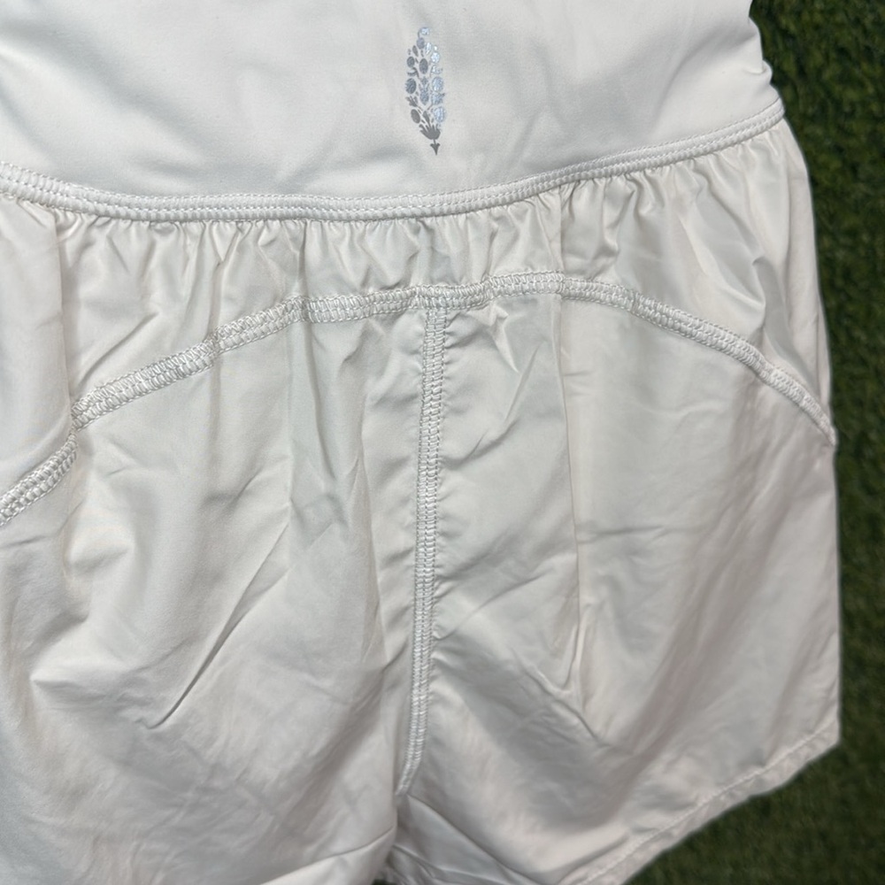 NWOT Free People FP Movement Righteous Runsie in Mineral Bath XS Off White - Picture 11 of 13